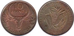 монета Мадагаскар 10 франков 1996
