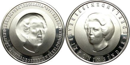 монета Нидерланды 50 гульденов 1998