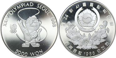 монета Южная Корея 5000 вон 1986