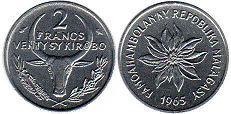 монета Мадагаскар 2 франка 1965