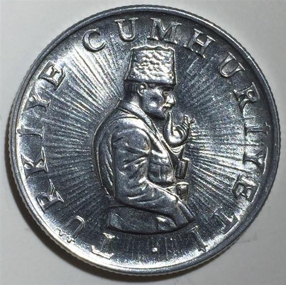 10 Лира 1983 Аверс