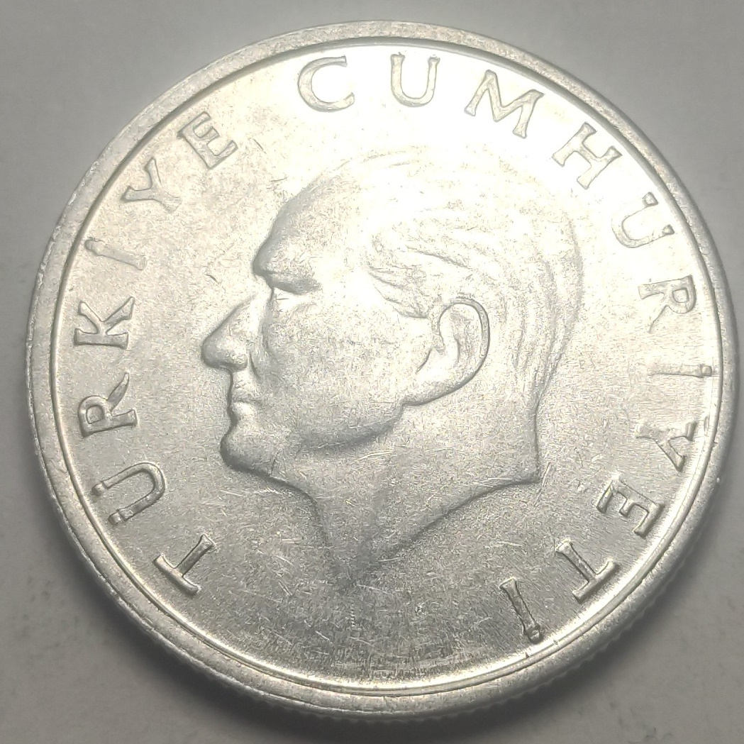 25 Лира 1988 Аверс