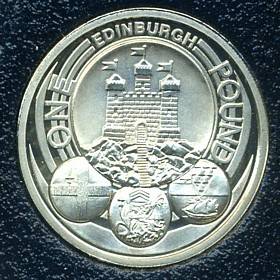 Геральдическое изображение Эдинбурга, ЭДИНБУРГ вверху, ОДИН слева, ФУНТ справа, изображения Лондона, Кардиффа и Белфаста внизу.