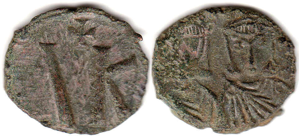 Лев 5 апреля 2024. Монета Византия 5 век фоллис. Монеты Византии Лев 1. Монеты императора Льва Византия. Лев 5 Император Византии.