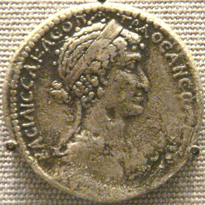 Клепатра на сирийской монете