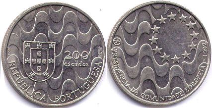 монета Португалия 200 эскудо 1992