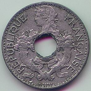 Французский Индокитай 5 центов 1939 подделка монета, аверс