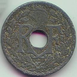 Французский Индокитай 1/2 цента 1940 цинк монета, аверс